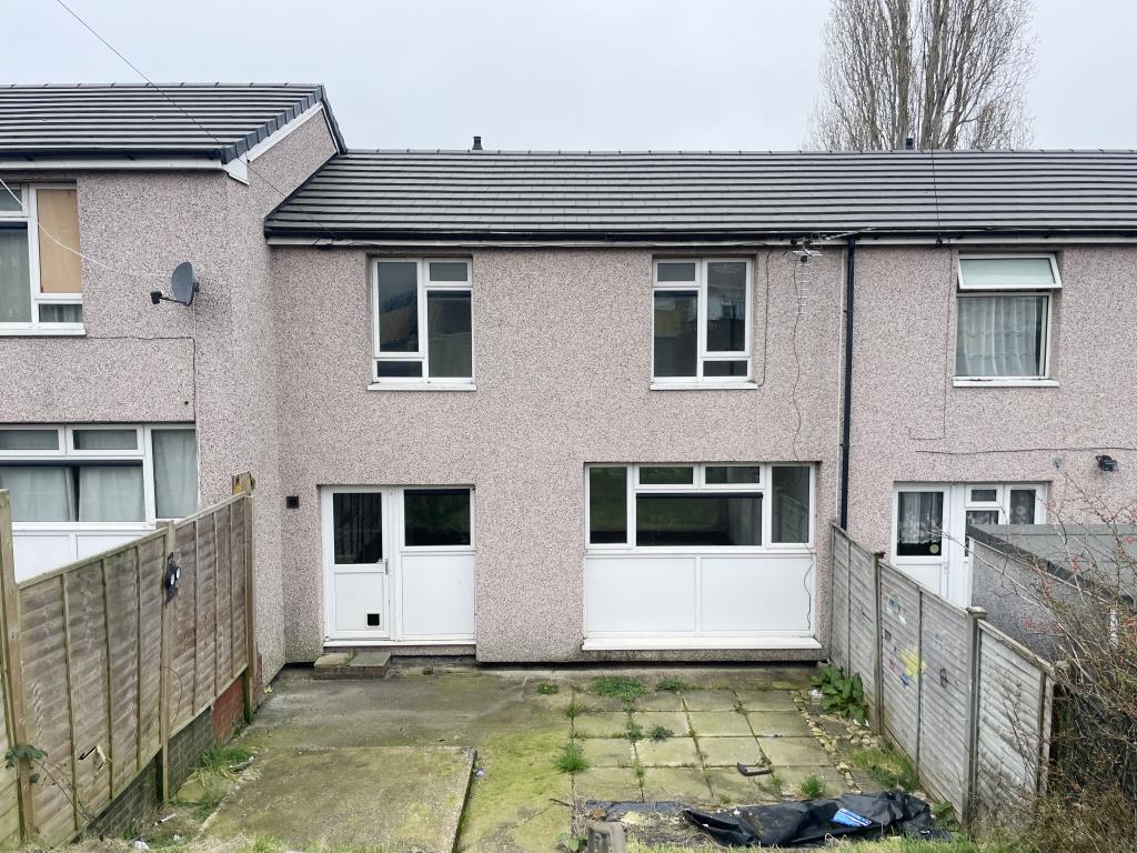 Lot: 51 - MID-TERRACE HOUSE FOR IMPROVEMENT - View of Rear Of house